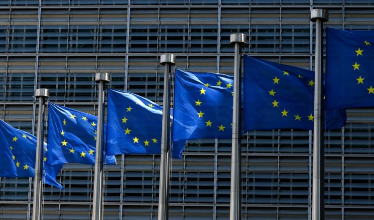 “Ngrijnë” negociatat/ BE shton presionin ndaj Serbisë për sanksionet kundër Rusisë