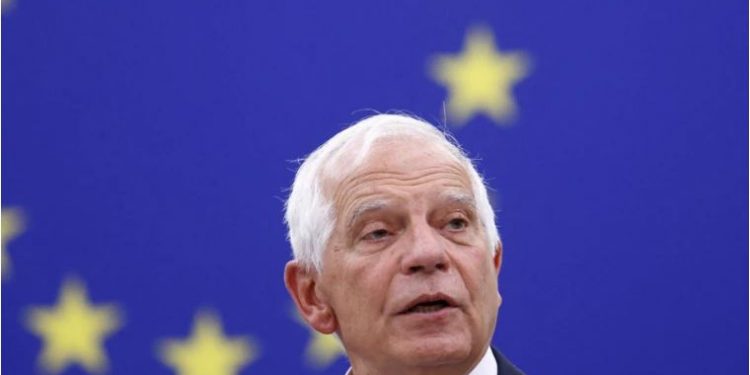 Heqja e barrikadave në veri të Kosovës, reagon Borrell: Mbizotëroi diplomacia, dhuna nuk mund të jetë kurrë zgjidhje