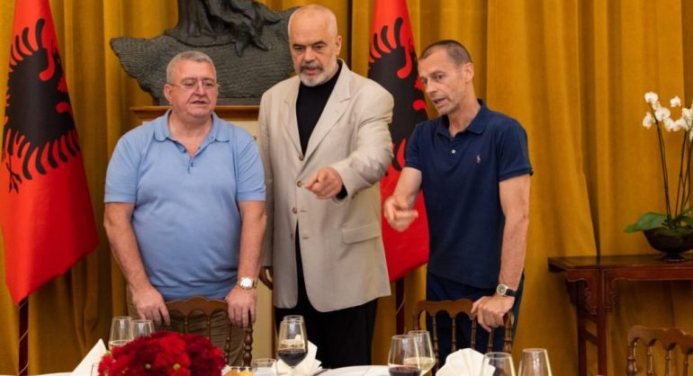 Qeveria 700 milionë lekë FSHF-së, trajneri i ri mund të vijë me propozim nga…“lart”