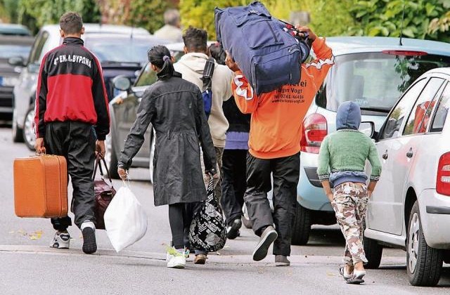 VOA: Shqiptarët zënë vendin e parë për numrin më të lartë të azilkërkueseve në vendet e BE-së