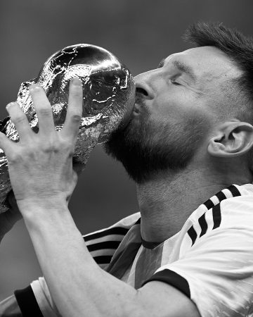 “Messi, këmba e Zotit”, “më i miri në histori”