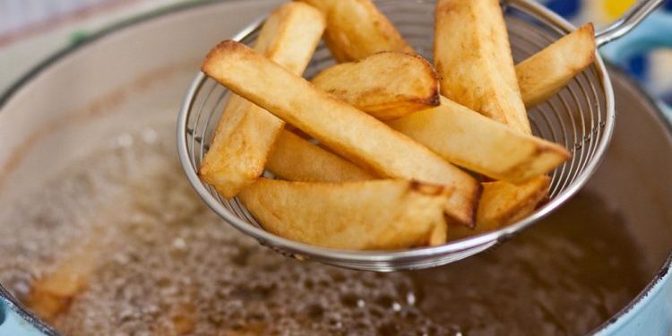 Tre ushqime që na “vjedhin” energjitë