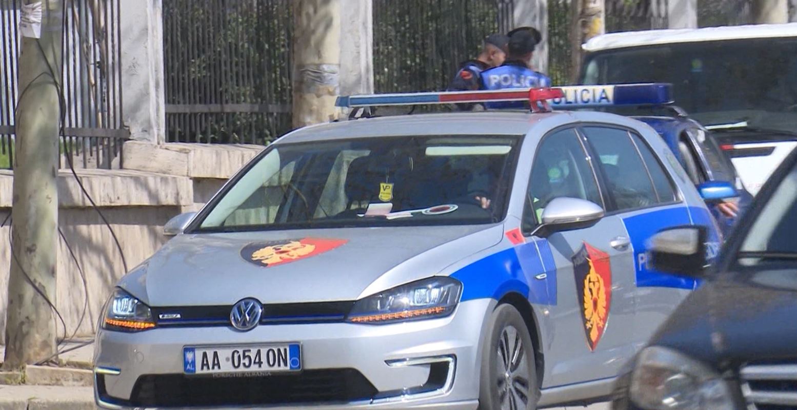 Përplasen dy makina në rrugën Sarandë-Gjirokastër, një i plagosur