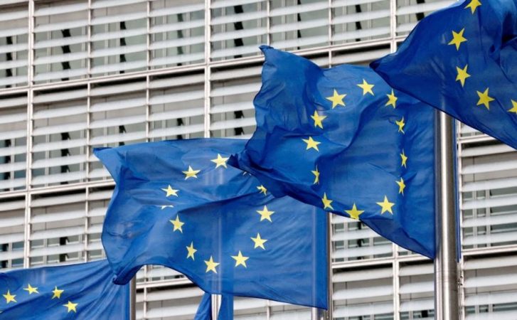 VOA: BE e mbyll vitin me më shumë ndihmë për Ukrainën, sanksione shtesë ndaj Rusisë