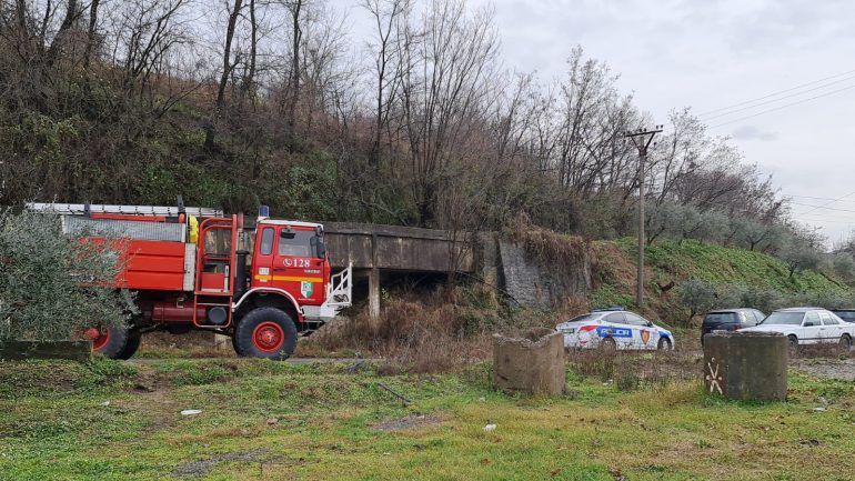 Mbytet aksidentalisht në lumin Shkumbin një grua, detajet e para