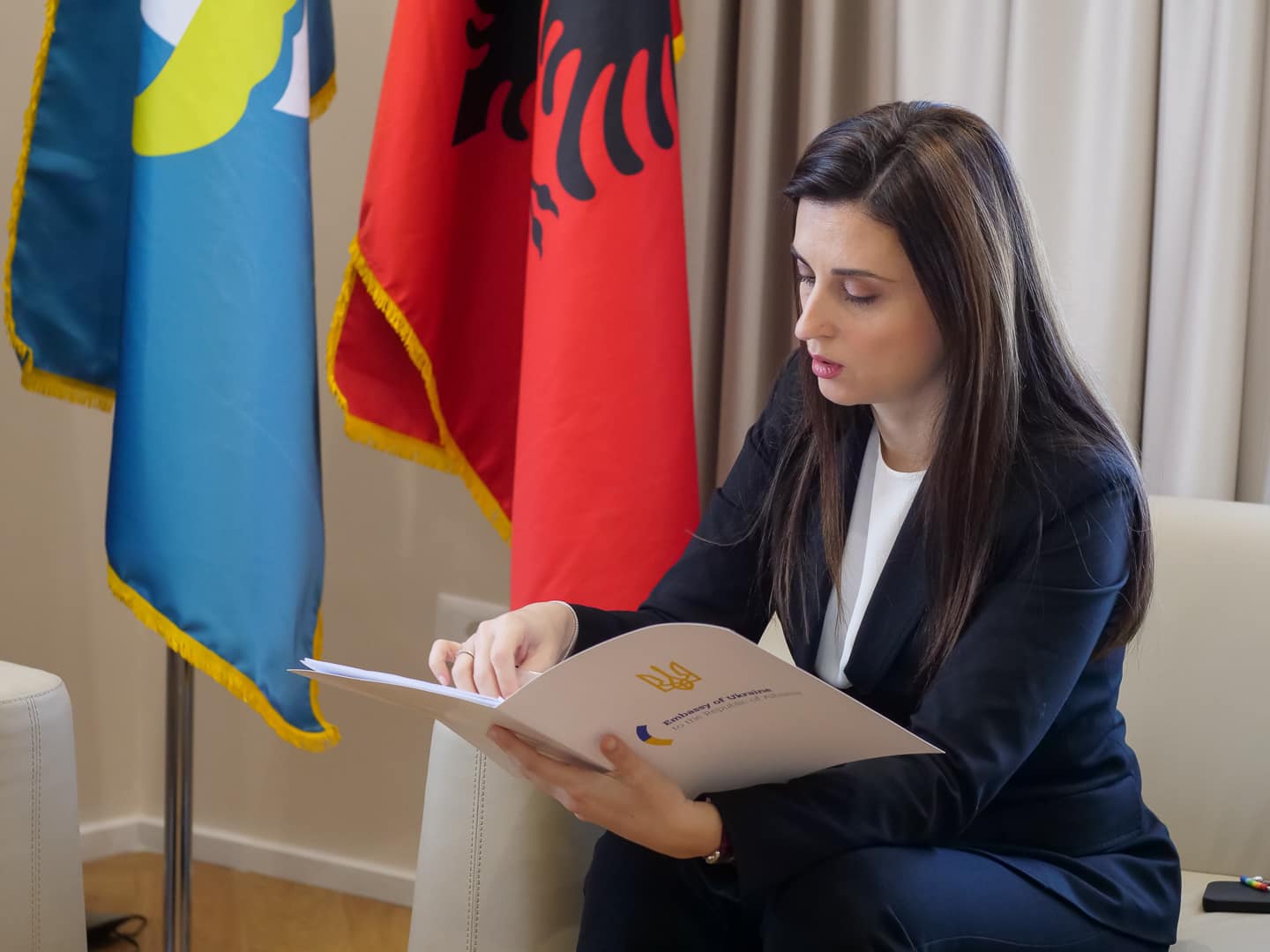 Kryebashkiakja Sako takohet me ambasadorin e Ukrainës: Jemi në mbështetjen tuaj të plotë