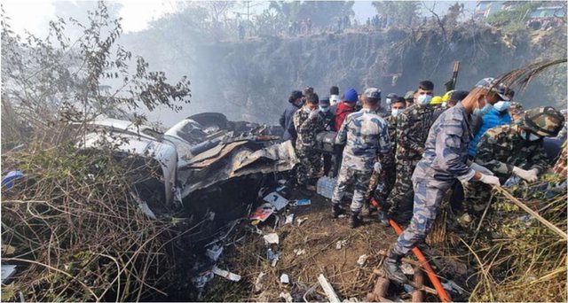 Tragjedi në Nepal/ 72 persona në bordin e avionit të rrëzuar, dyshohet se nuk ka të mbijetuar