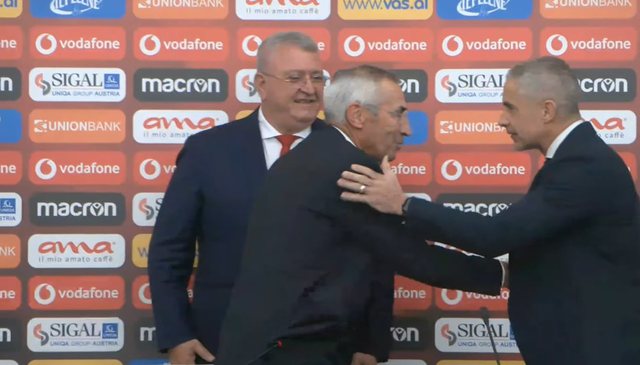 Sylvinho merr “timonin” e Kombëtares, Duka falendëron Rejan, italiani kapet me gazetarët