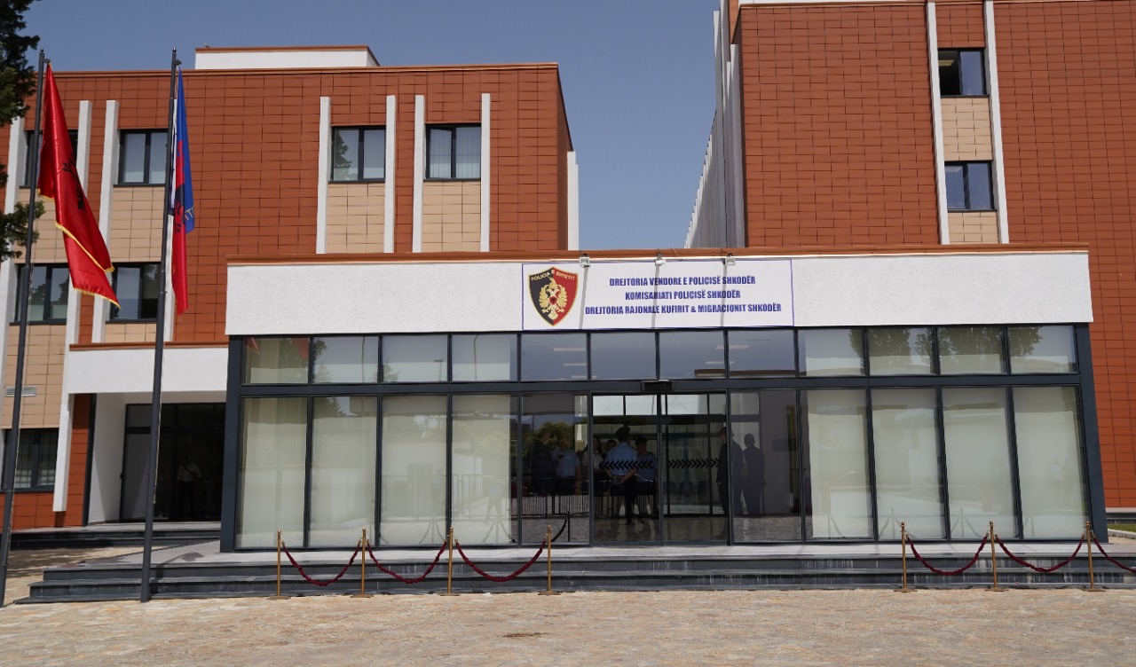 “Më ngacmoi gruan”, sulmoi nipin me thikë, zbardhet dëshmia e të moshuarit në Shkodër