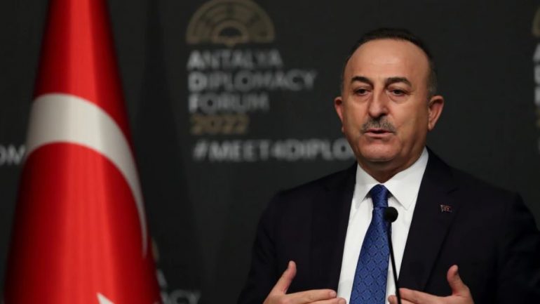 Aplikimi për anëtarësim në NATO/ Turqia: Rinisja e dialogut me Suedinë dhe Finlandën, e pakuptimtë