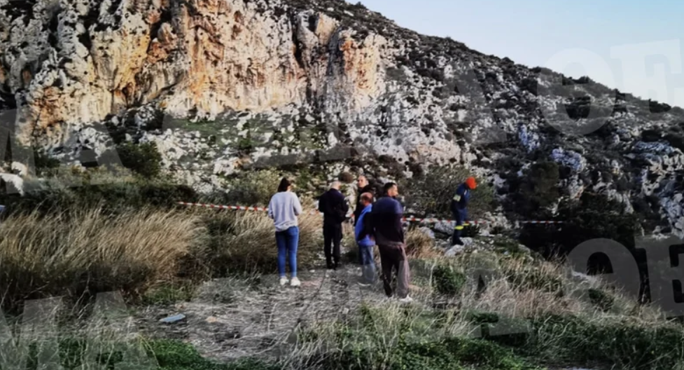 Tragjike në Greqi, shqiptarit i bie shkëmbi sipër teksa mblidhte barishte medicinale (VIDEO)