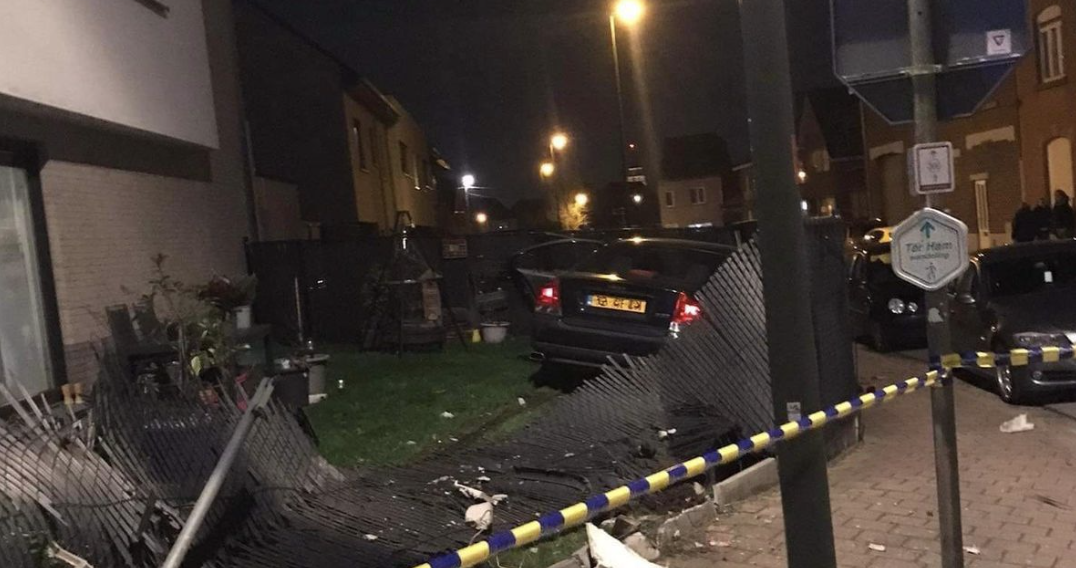 Tre shqiptarë tentojnë të arratisen duke përplasur makinën e efektivëve, policia gjermane i ndjek me helikopter