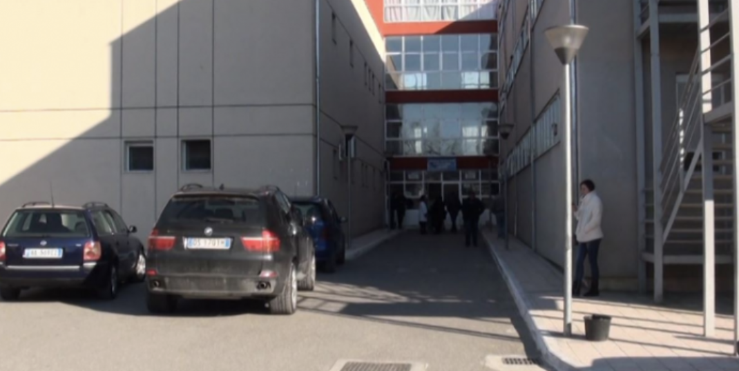 Ndërroi jetë pas abortit, flet mjeku anestezist: 34-vjeçarja iku me këmbët e veta, nuk ishte hera e parë