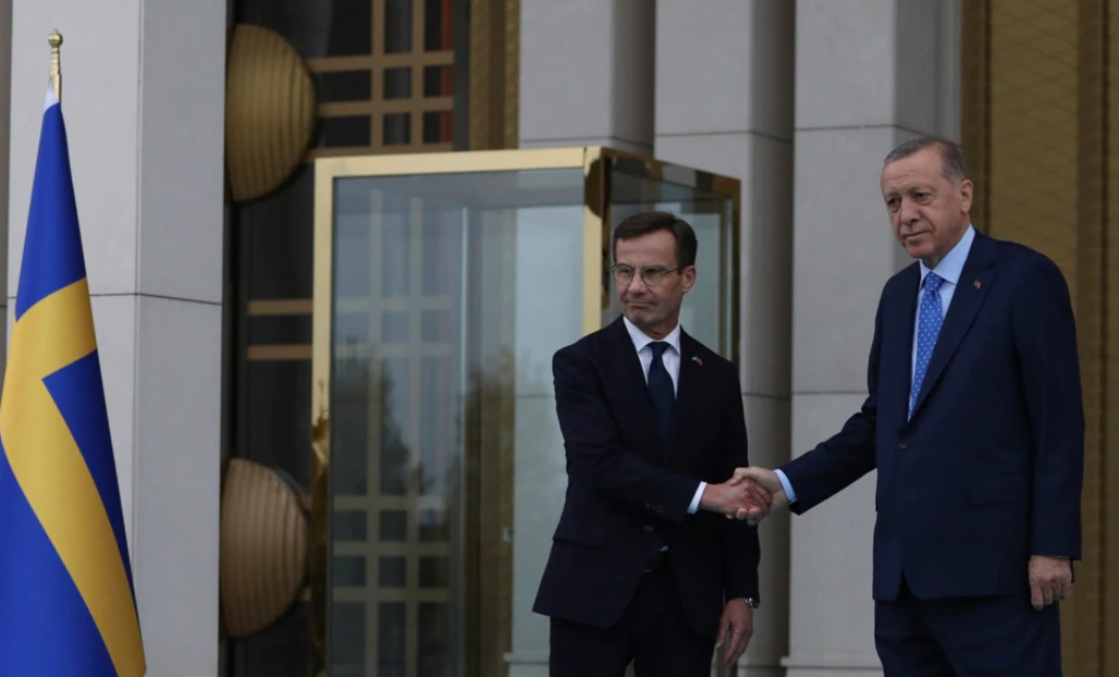 Suedia: Turqia na kërkon shumë në këmbim të anëtarësimit në NATO