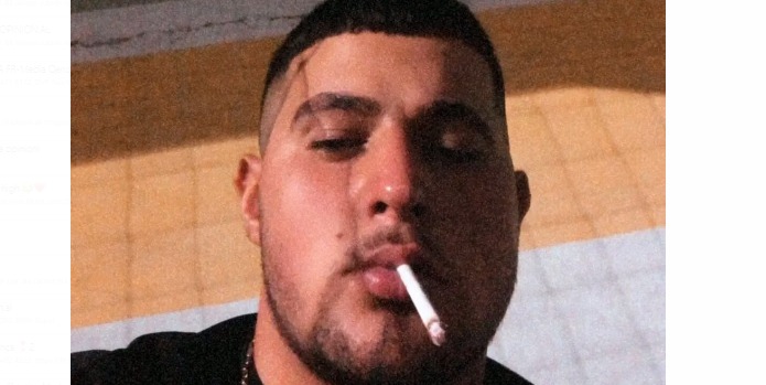 Kush është 23-vjeçari që grabiti rreth 120 mijë euro me të ëmën pastruese shtëpinë ku punonte