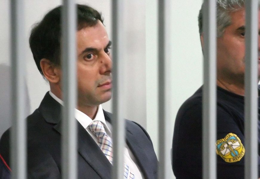 Kërkon t’i shpëtojë “burgimit të përjetshëm”, shtyhet çështja e Aldo Bares