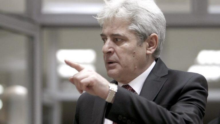 Zgjedhjet e parakohshme në RMV, Ahmeti përplaset me VMRO-DPMNE