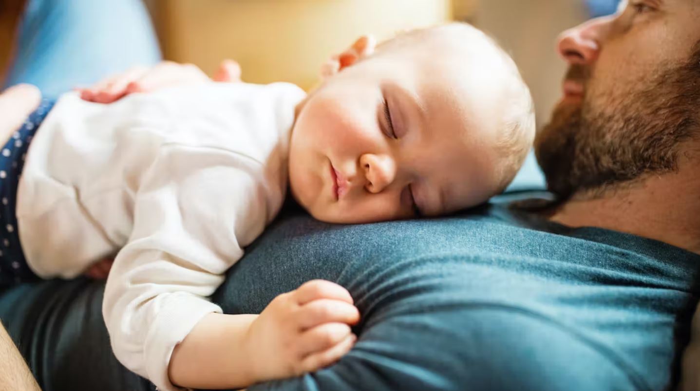 Maqedonia e Veriut/ 4 muaj “pushim lindje” edhe baballarët