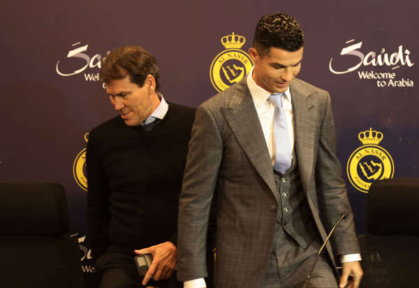 Çudit trajneri i Al-Nassr: Ronaldos do të kthehet në Evropë, në habitatin e tij