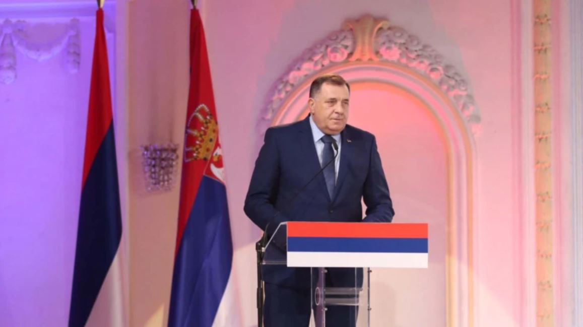 BE paralajmëron pasoja nëse Dodik vazhdon t’i qëndrojë afër presidentit rus