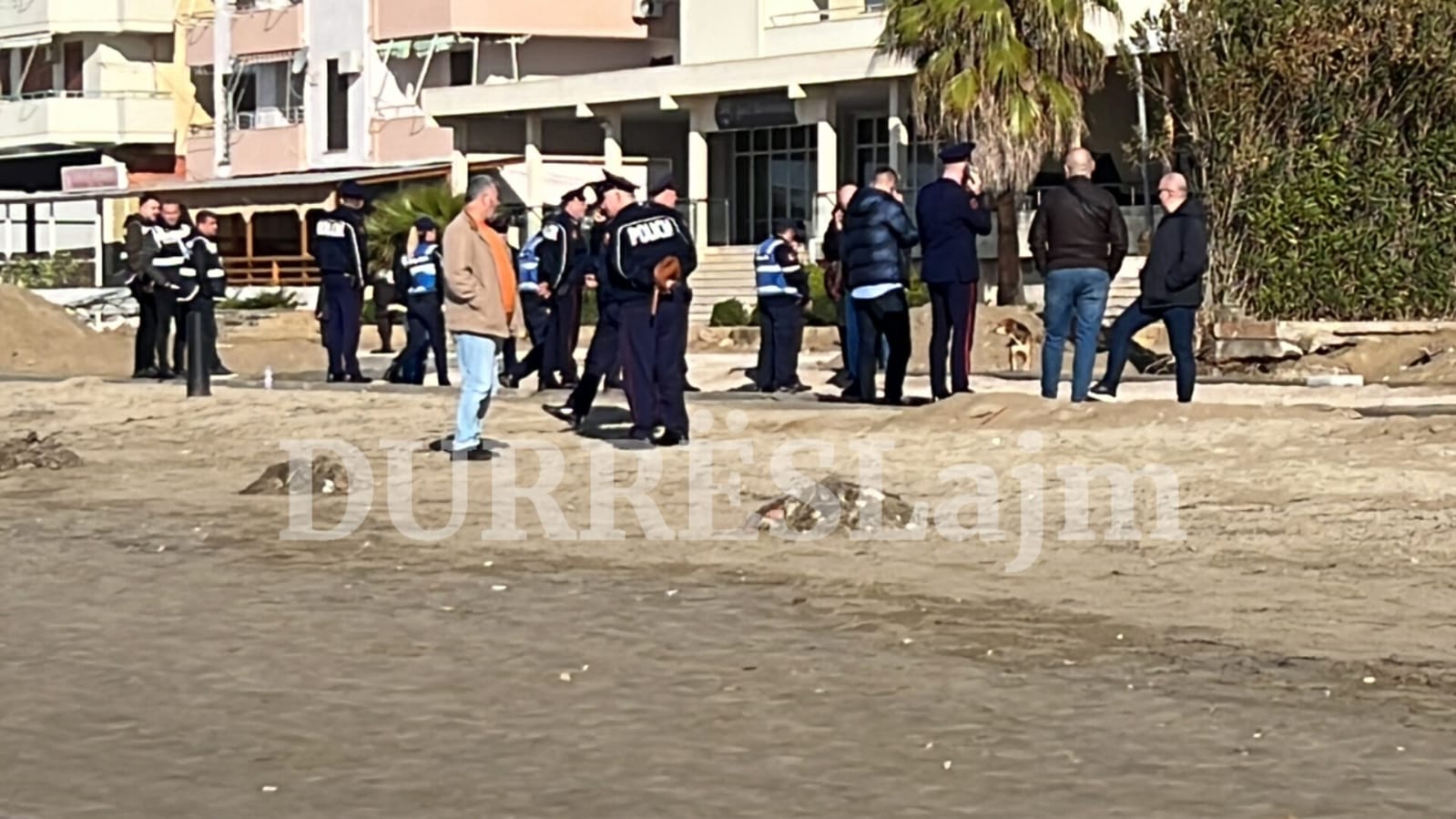 Aksioni në Plazh për prishjen e objekteve me dhe pa leje, KB njofton mbledhjen jashtë rradhe, ja çfarë pritet të miratohet