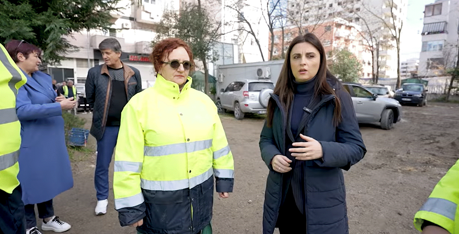 Sako inspekton punën në rindërtimin e shkollës “Eftali Koçi”: Durrësit i shtohet edhe një sit i ri arkeologjik i zbuluar…