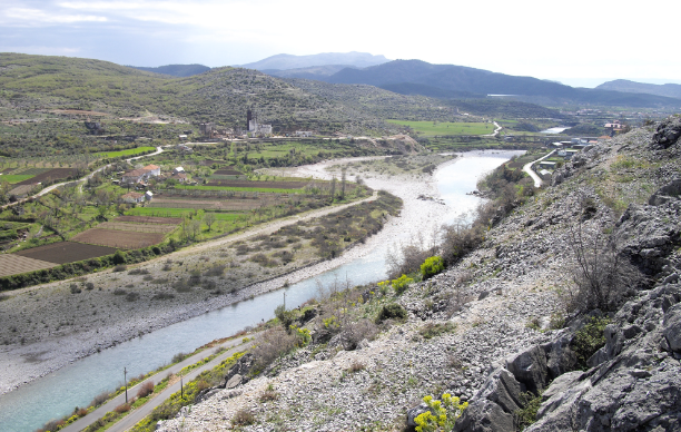 E rëndë/ Nëna 32-vjeçare hedh foshnjën në lumin Kir
