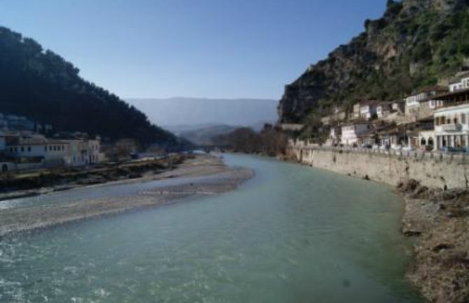 32-vjeçari gjendet i mbytur në lumin Osum