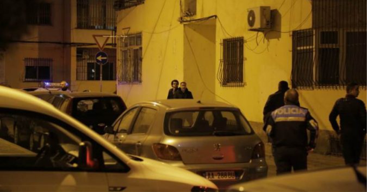 Tritol qiramarrësit pak pas mesnate. Zbardhet dëshmia e pronarit të banesës: Nuk kam konflikte me askënd!