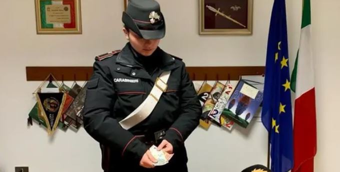 “Taksisti i kokainës”, klientët nxjerrin zbuluar 25-vjeçarin shqiptar në Itali