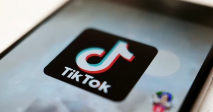 Rritet lista e vendeve që bllokojnë TikTok-un në SHBA