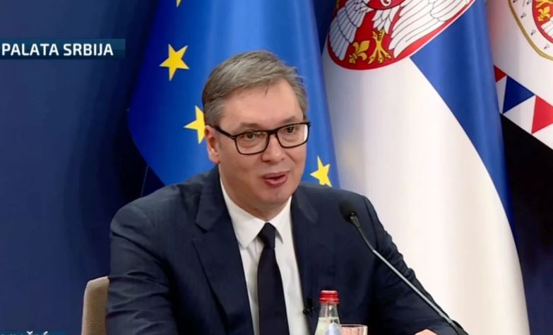Vuçiç: Serbia ‘mezi e shpëtoi’ paqen në Kosovë