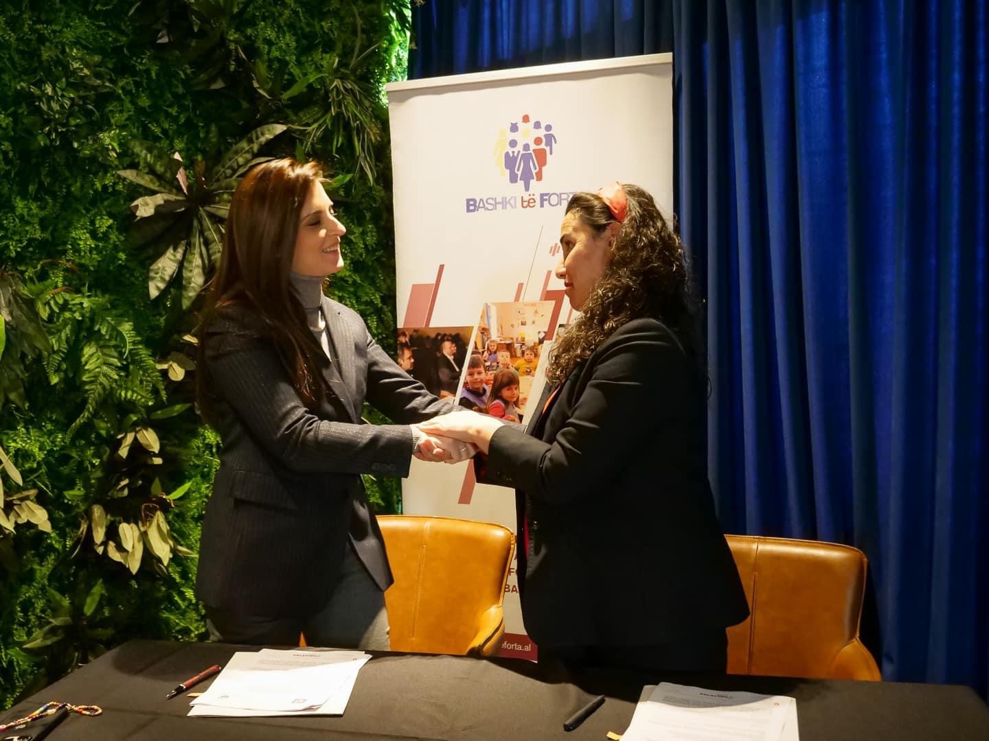 Durrësi nënshkruan marrëveshjen me “Bashki të forta”, të mirat që përfiton qyteti