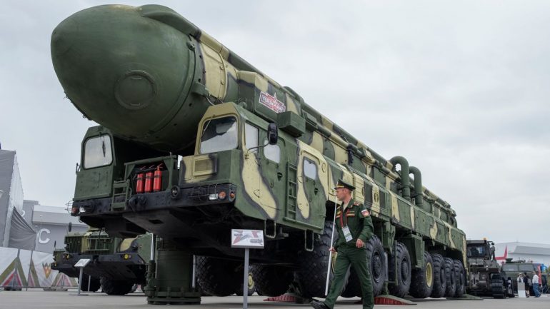 Tensionet SHBA-Rusi, Uashingtoni akuzon Moskën për shkeljen e marrëveshjes për kontrollin e armëve bërthamore