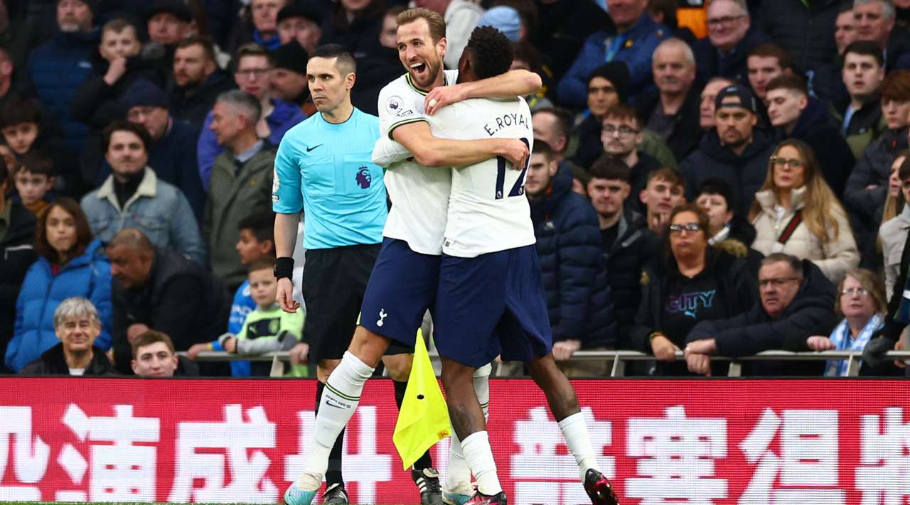 Harry Kane, rekordmeni absolut në historinë e Tottenhamit, mposhtet City