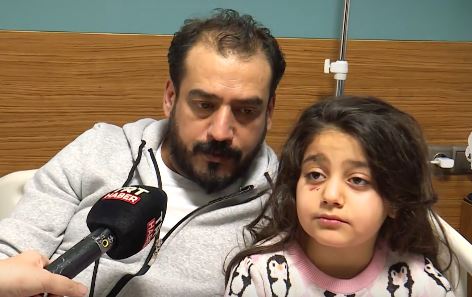 U shpëtuan pas 101 orësh nën rrënoja, babë e bijë tregojnë momentet e vështira dhe si mundën të mbanin shpresën gjallë