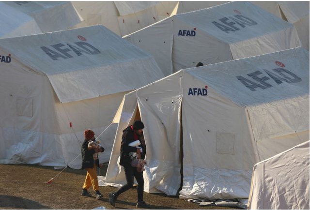 Frika nga kolera dhe murtaja në zonat e goditura nga tërmeti në Turqi