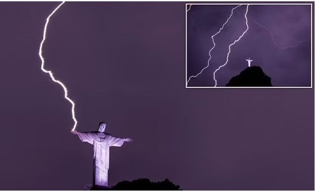 Ndodh sërish brenda pak ditësh&#8230; Statuja e Krishtit &#8220;mban&#8221; në dorë rrufenë në Brazil