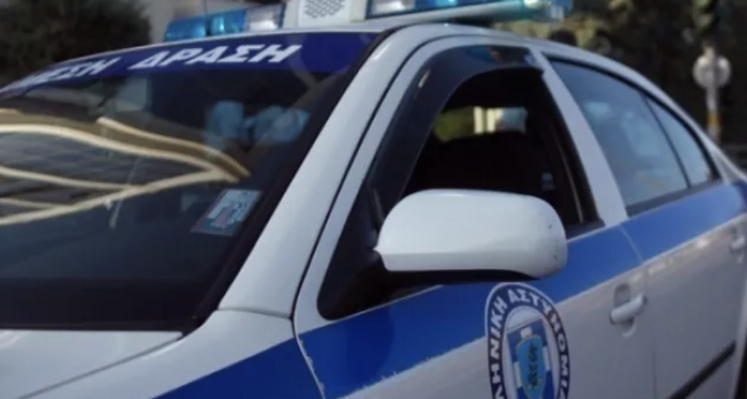 Grabiti xhiron ditore të një marketi, arrestohet shqiptari në Greqi