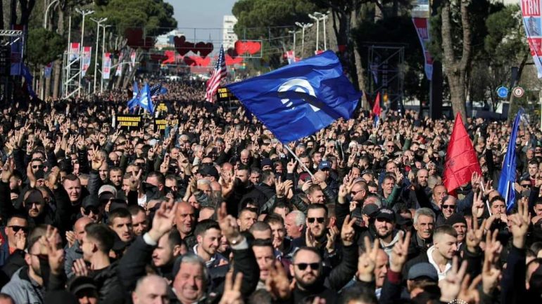 Protesta e opozitës/ 1100 efektivë policie në gatishmëri, rrugët që bllokohen