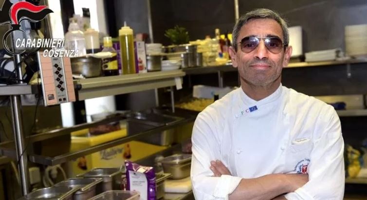 Mafiozi i “Ndragheta”-s arrestohet pas 16 viteve në arrati, ishte maskuar si shef kuzhine