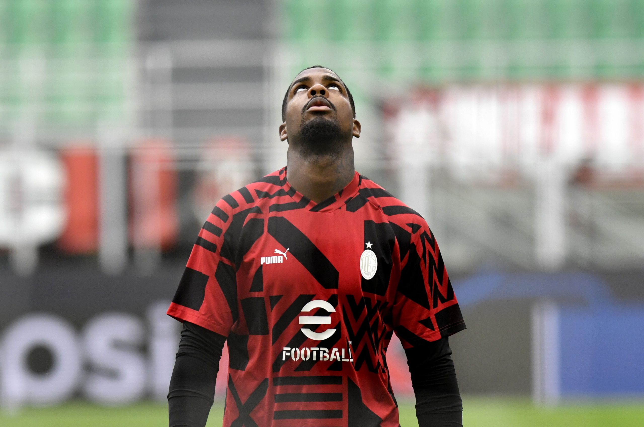 Hodhën dyshime se përdorte drogë, reagon portieri i Milanit: Drogat e mia janë besimi, puna dhe fitoret