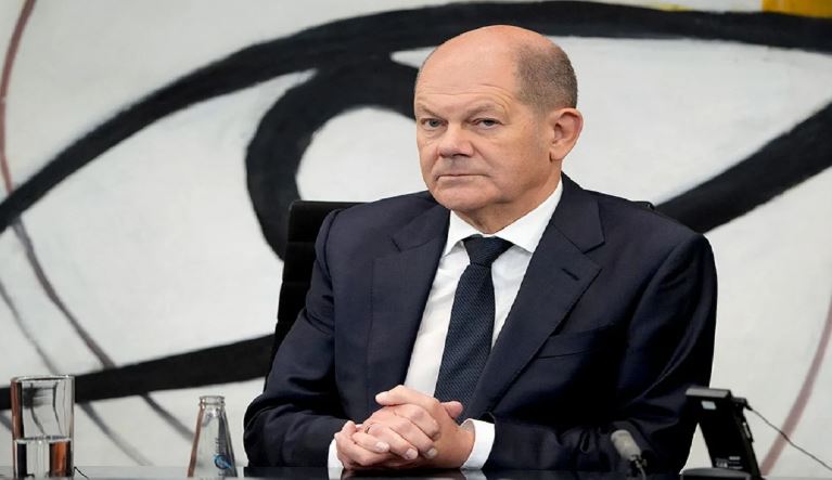 Scholz reagon pas deklaratave të Johnson: Putin nuk më ka kërcënuar as mua, as Gjermaninë