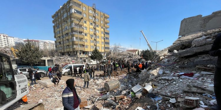 Mbi 28 mijë të vdekur nga tërmetet në Turqi dhe Siri, OKB: Shifrat pritet të dyfishohen!