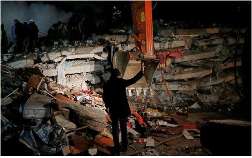 Mrekullitë ekzistojnë! 3-vjeçari nxirret i gjallë pas 158 orësh nën rrënoja