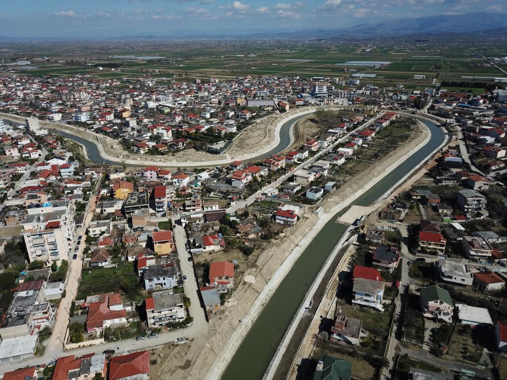 Drejt përfundimit kantieri i fazës së dytë të lumit Gjanicë, Rama: Transformim urban dhe mjedisor