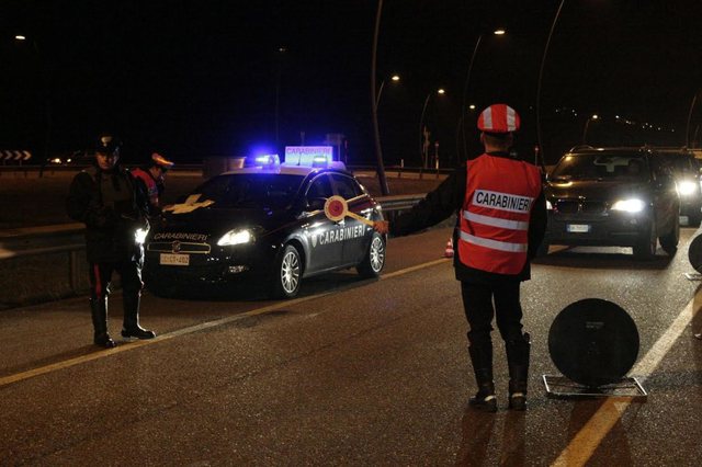 Kërkohej për disa vepra penale, dënohet me burg shqiptari në Itali