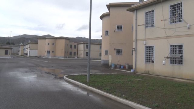 I dënuar me burgim të përjetshëm për dy vrasje, vdes në burg Edmond Batra