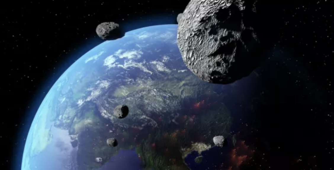 Ndodh vetëm një herë në dekadë, asteroidi gjigant shumë afër Tokës këtë të diel