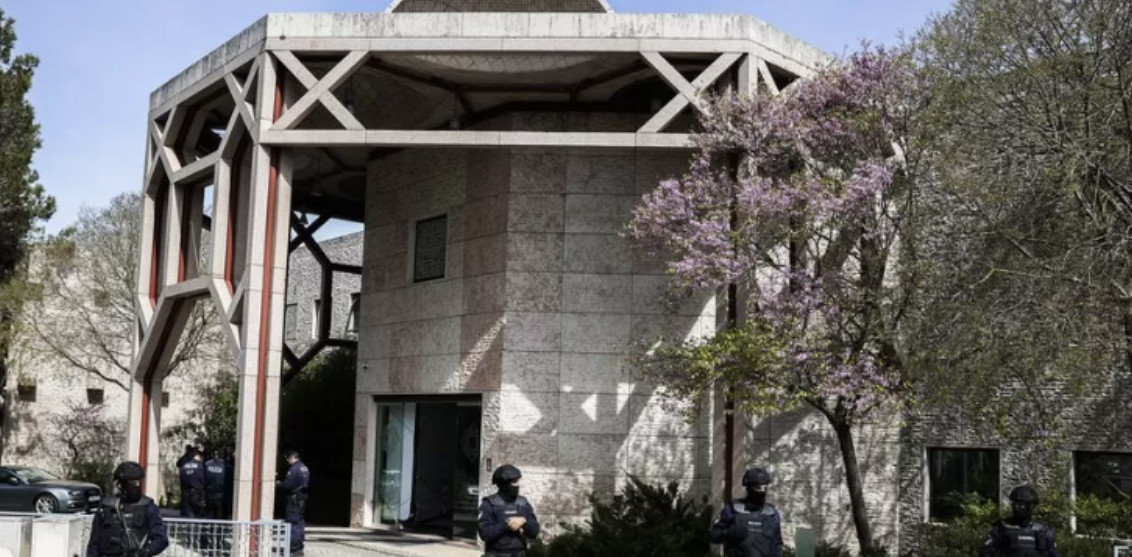 E rëndë, vriten me thikë dy gra në një qendër myslimane në Portugali